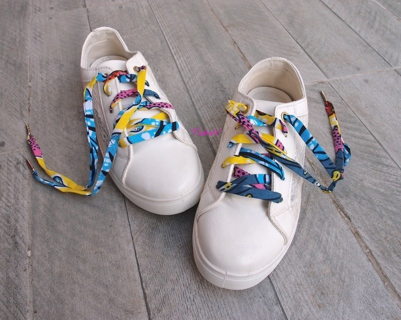 Lacets de chaussures en wax gris, jaune, rose et bleu. Lacets multicolore, wax, wax Lacets de chaussures en wax gris, jaune, rose et bleu. Lacets multicolore, wax, wax