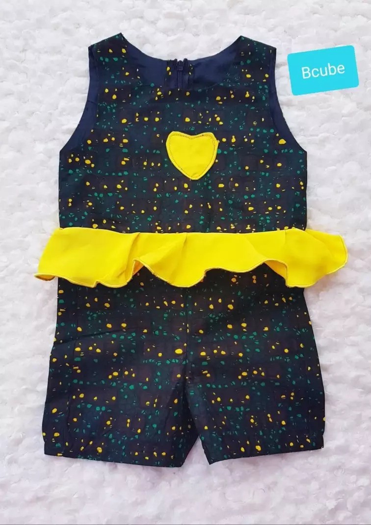 NWT Girl/'s Indigo Dark Denim Embroidered Dress Jumper 6M 24M 18M 12M