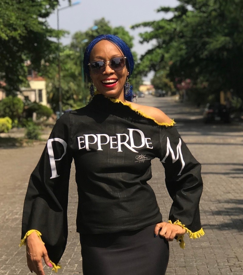 Pepperdem Franche Par Jaune Kamanu Blouse À Détail Main Kiki De La XqdFRY